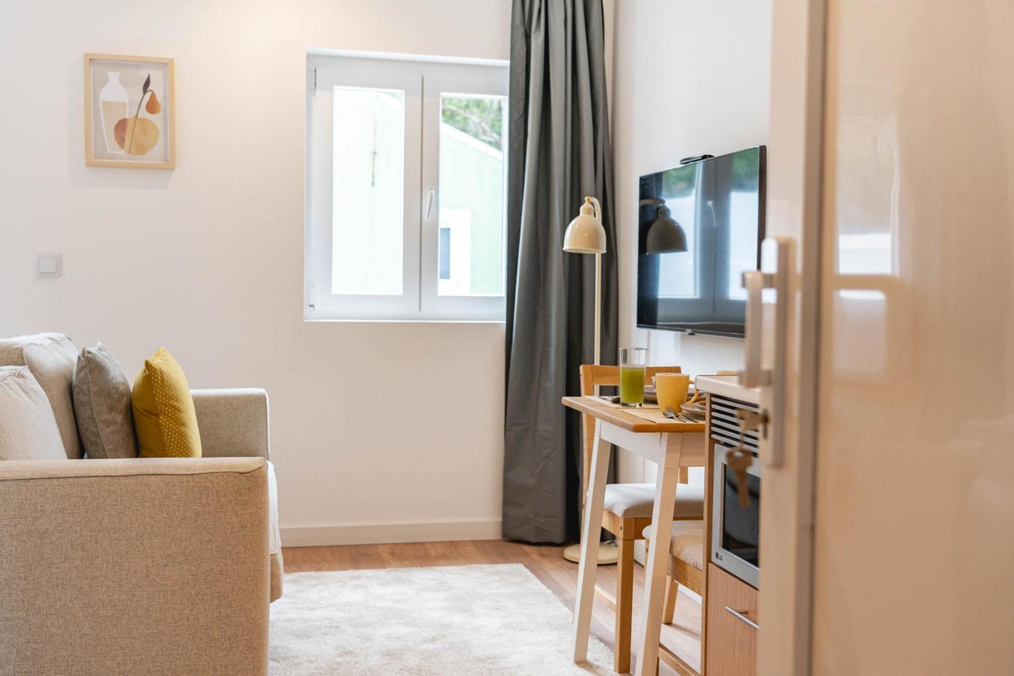 Blue Charm - Campolide Apartamento *